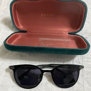 Black Ruthenium Round Retro Titanium SunglassesAR